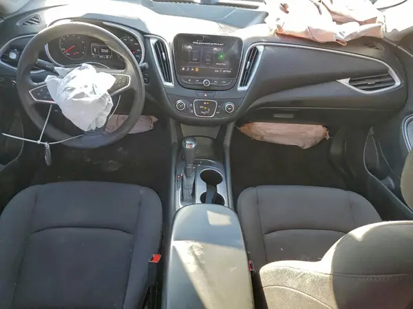 1G1ZB5ST8KF211008 2019 CHEVROLET MALIBU - Image 8