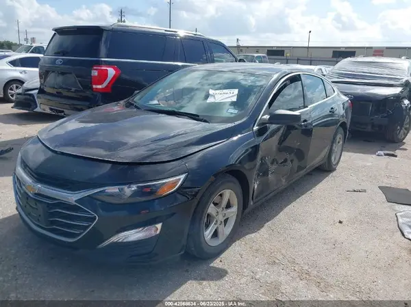 1G1ZB5ST8KF217357 2019 CHEVROLET MALIBU - Image 2