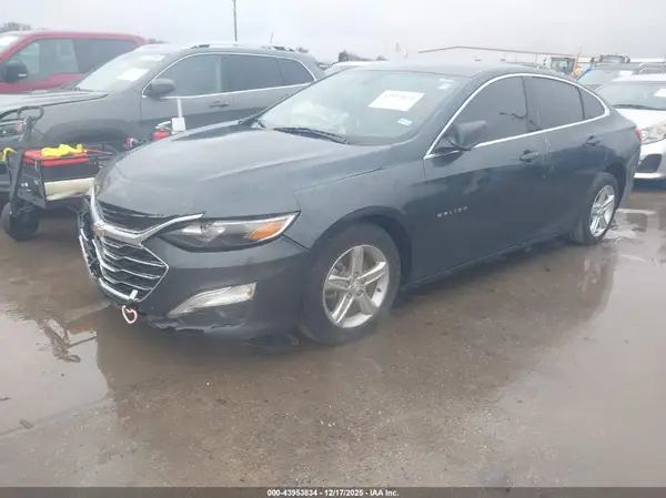 1G1ZB5ST8KF228259 2019 CHEVROLET MALIBU - Image 2