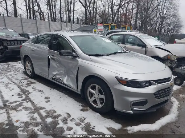 1G1ZB5ST9HF140085 2017 CHEVROLET MALIBU - Image 1