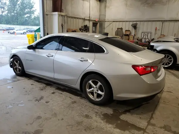 1G1ZB5ST9HF142595 2017 CHEVROLET MALIBU - Image 2
