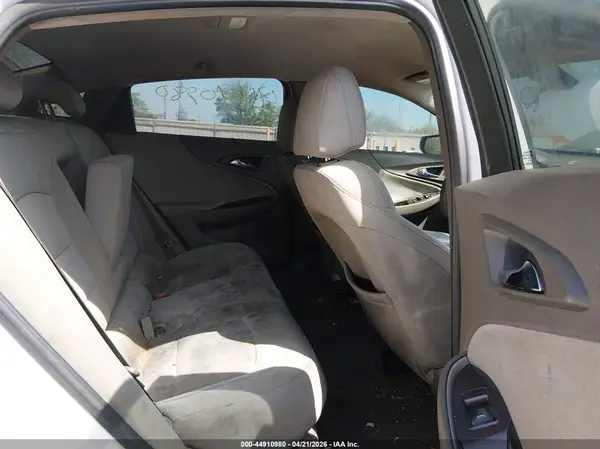 1G1ZB5ST9HF211401 2017 CHEVROLET MALIBU - Image 8