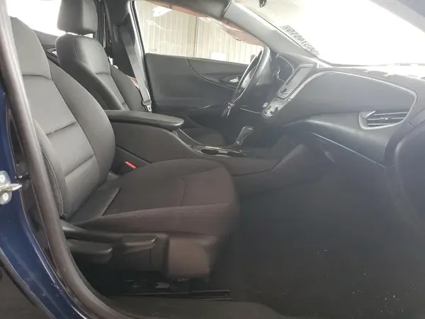 1G1ZB5ST9JF170905 2018 CHEVROLET MALIBU - Image 2