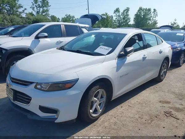 1G1ZB5ST9JF194072 2018 CHEVROLET MALIBU - Image 2
