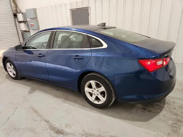1G1ZB5ST9KF104162 2019 CHEVROLET MALIBU - Image 2