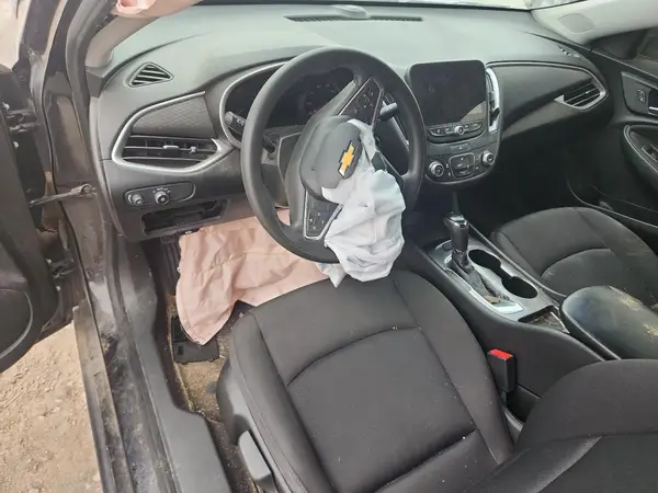 1G1ZB5ST9KF119857 2019 CHEVROLET MALIBU - Image 8