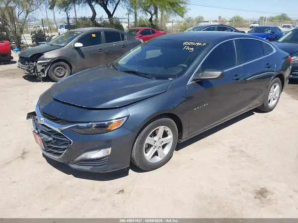 1G1ZB5ST9KF139588 2019 CHEVROLET MALIBU - Image 2