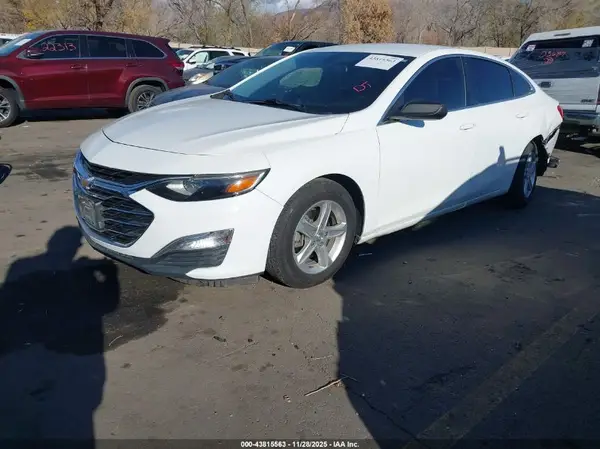 1G1ZB5ST9KF199189 2019 CHEVROLET MALIBU - Image 2