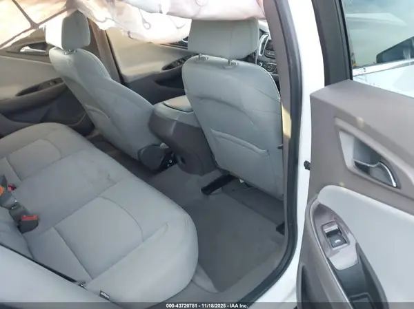 1G1ZB5ST9KF205573 2019 CHEVROLET MALIBU - Image 8