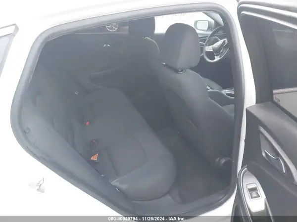 1G1ZB5STXHF123036 2017 CHEVROLET MALIBU - Image 8
