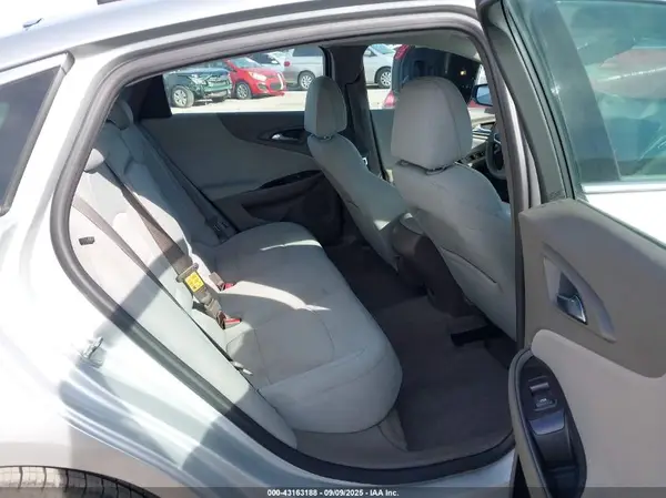 1G1ZB5STXHF170387 2017 CHEVROLET MALIBU - Image 8