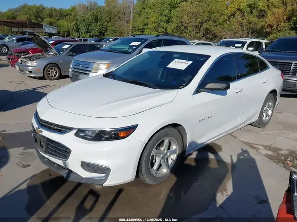 1G1ZB5STXHF282008 2017 CHEVROLET MALIBU - Image 2