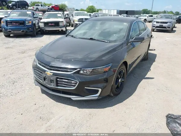 1G1ZB5STXJF107733 2018 CHEVROLET MALIBU - Image 2