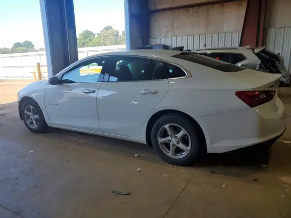1G1ZB5STXJF132843 2018 CHEVROLET MALIBU - Image 2