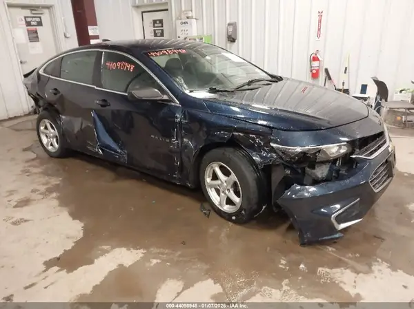 1G1ZB5STXJF179001 2018 CHEVROLET MALIBU - Image 1