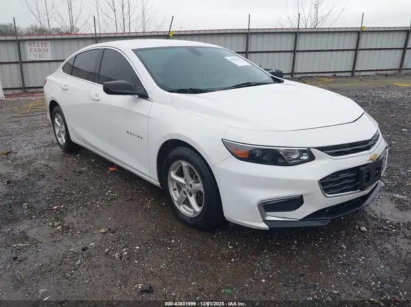 1G1ZB5STXJF228374 2018 CHEVROLET MALIBU - Image 1