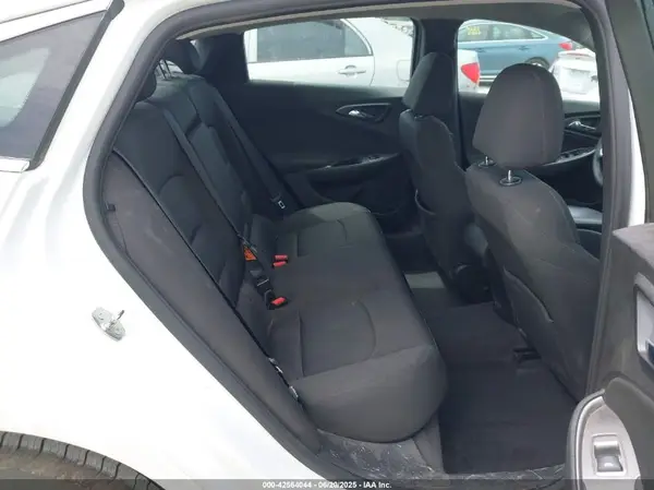 1G1ZB5STXJF265005 2018 CHEVROLET MALIBU - Image 8
