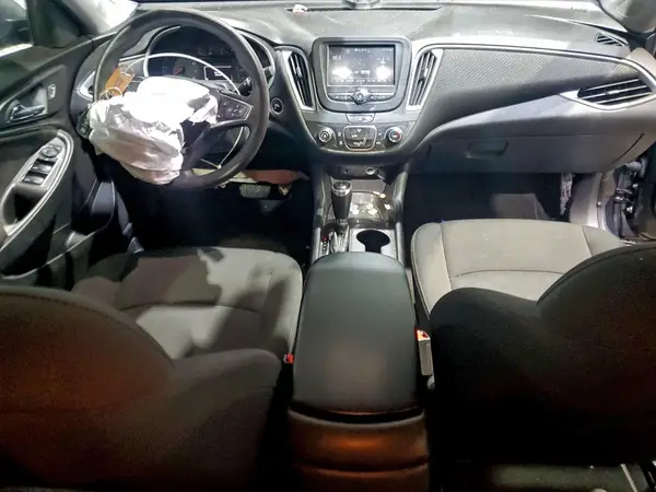 1G1ZB5STXJF281253 2018 CHEVROLET MALIBU - Image 8