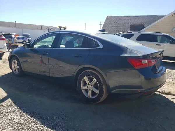 1G1ZB5STXKF118488 2019 CHEVROLET MALIBU - Image 2
