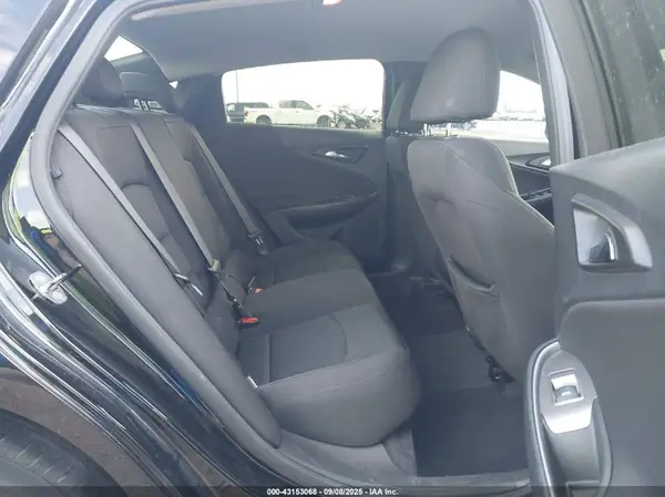 1G1ZB5STXKF205534 2019 CHEVROLET MALIBU - Image 8