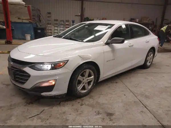 1G1ZB5STXKF221653 2019 CHEVROLET MALIBU - Image 2