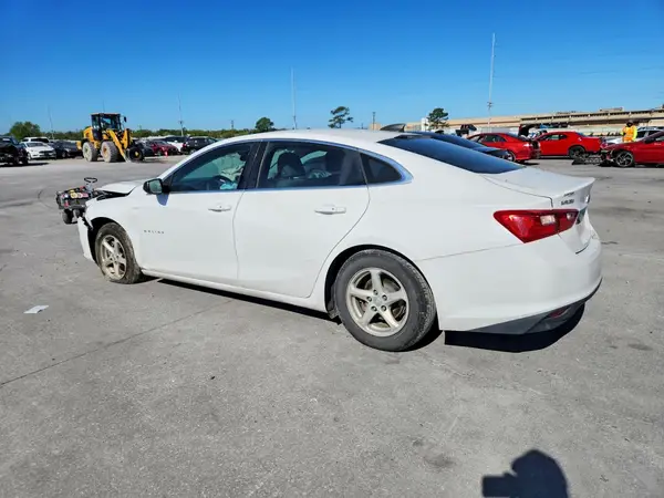 1G1ZC5ST0HF132907 2017 CHEVROLET MALIBU - Image 2