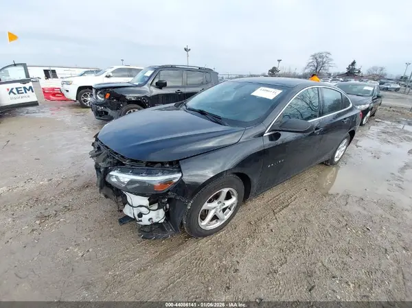 1G1ZC5ST0JF216912 2018 CHEVROLET MALIBU - Image 2