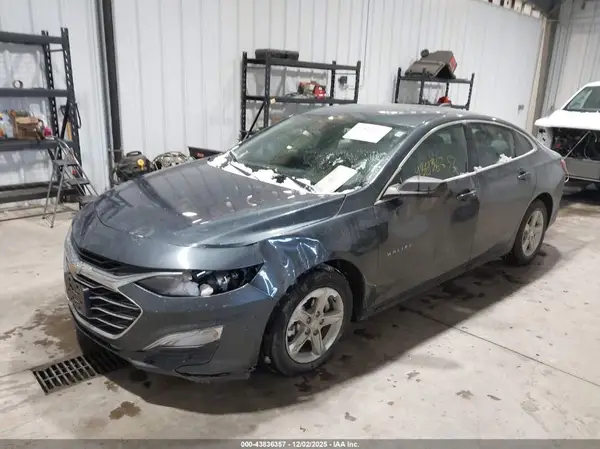 1G1ZC5ST0KF105326 2019 CHEVROLET MALIBU - Image 2