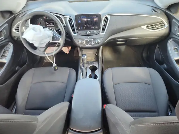1G1ZC5ST0KF191706 2019 CHEVROLET MALIBU - Image 8