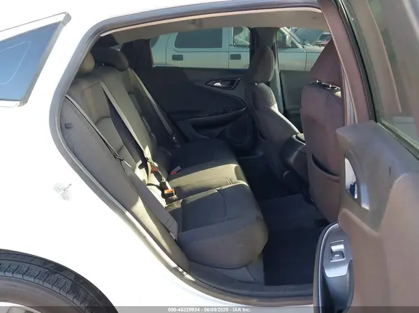1G1ZC5ST0KF208097 2019 CHEVROLET MALIBU - Image 8