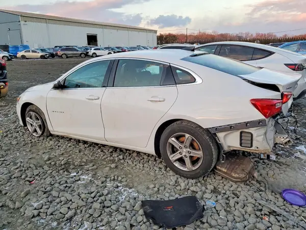 1G1ZC5ST0LF106784 2020 CHEVROLET MALIBU - Image 2