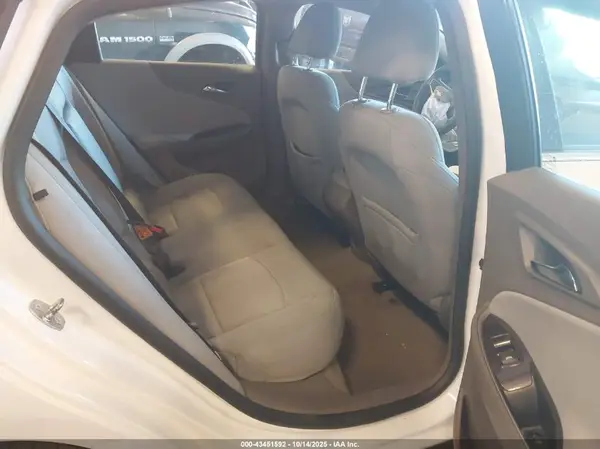 1G1ZC5ST1HF216072 2017 CHEVROLET MALIBU - Image 8