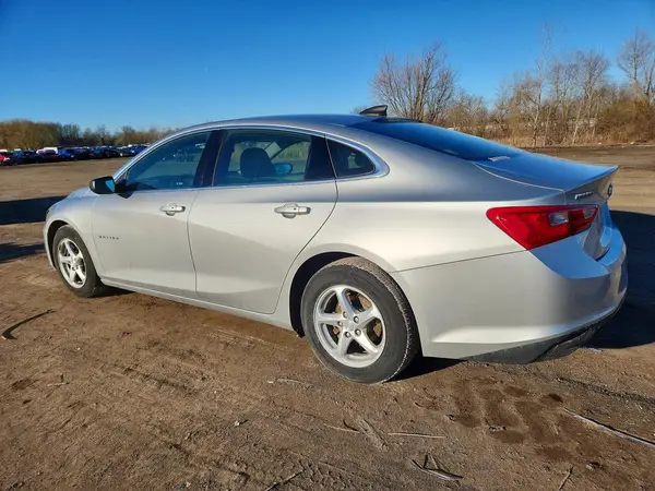 1G1ZC5ST1HF217318 2017 CHEVROLET MALIBU - Image 2