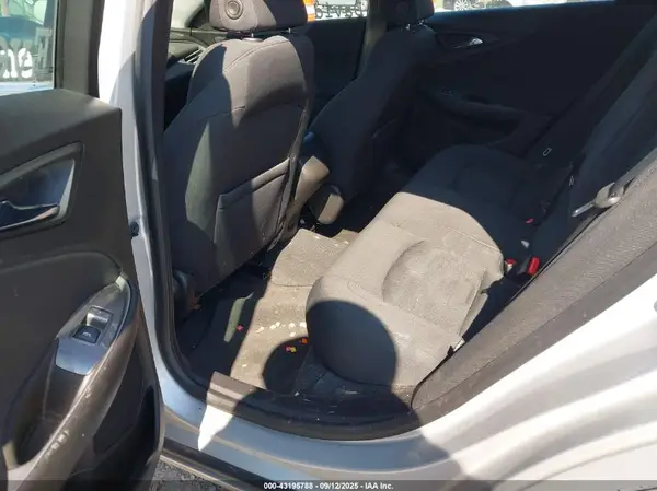 1G1ZC5ST1HF265773 2017 CHEVROLET MALIBU - Image 8