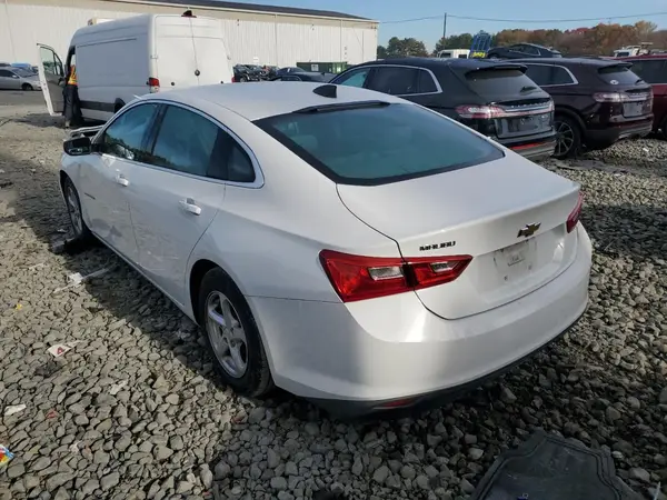 1G1ZC5ST1HF267393 2017 CHEVROLET MALIBU - Image 2