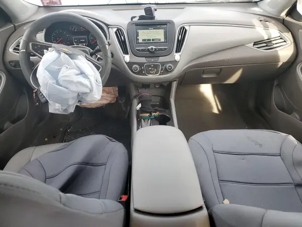 1G1ZC5ST1HF267393 2017 CHEVROLET MALIBU - Image 8