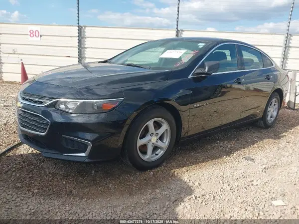 1G1ZC5ST1JF286175 2018 CHEVROLET MALIBU - Image 2