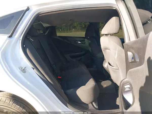 1G1ZC5ST1KF139114 2019 CHEVROLET MALIBU - Image 8