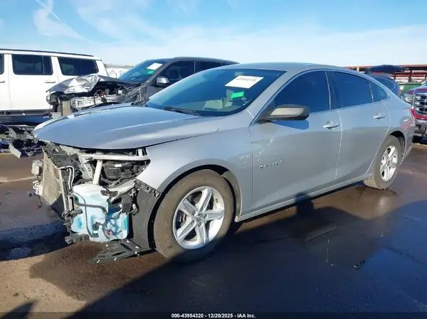 1G1ZC5ST1KF175353 2019 CHEVROLET MALIBU - Image 2