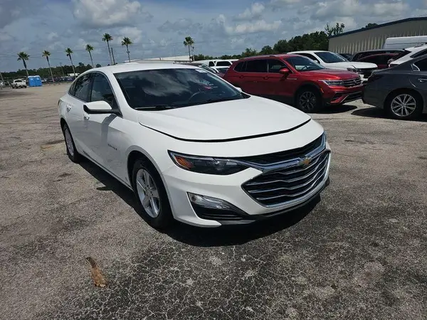 1G1ZC5ST1LF111038 2020 CHEVROLET MALIBU - Image 1