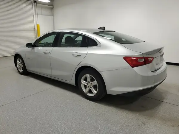 1G1ZC5ST1MF008591 2021 CHEVROLET MALIBU - Image 2