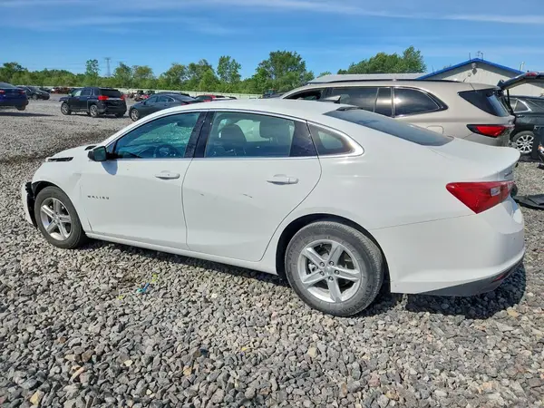 1G1ZC5ST1PF180642 2023 CHEVROLET MALIBU - Image 2