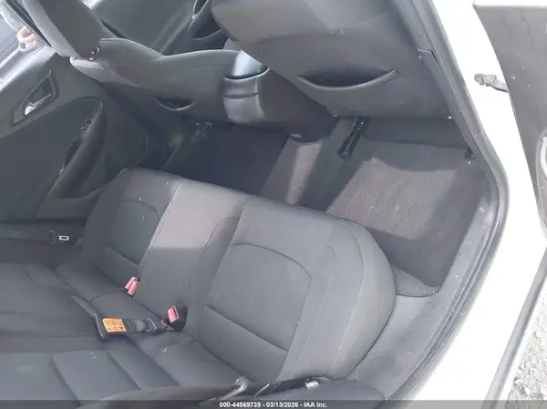 1G1ZC5ST2HF232765 2017 CHEVROLET MALIBU - Image 8