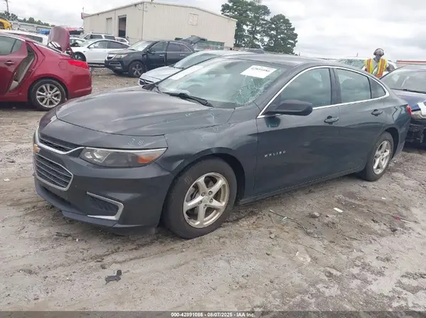 1G1ZC5ST2JF152520 2018 CHEVROLET MALIBU - Image 2