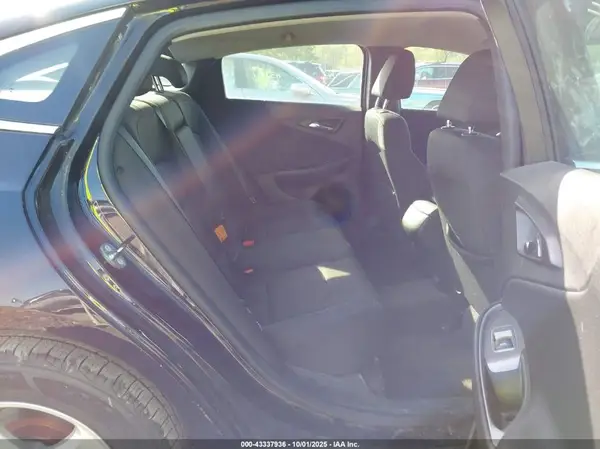 1G1ZC5ST2JF154638 2018 CHEVROLET MALIBU - Image 8