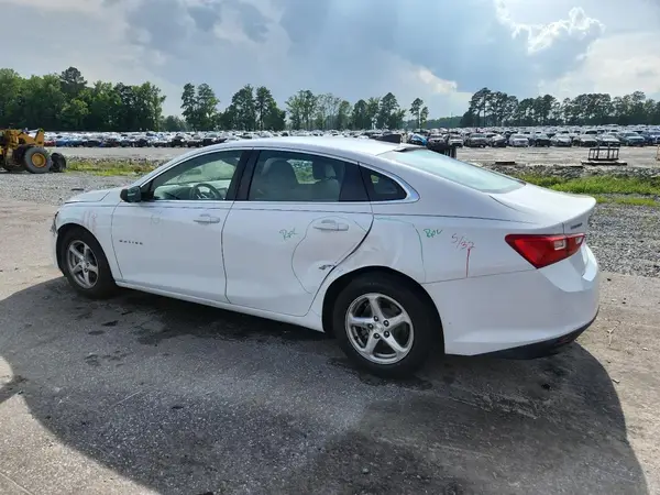 1G1ZC5ST2JF190748 2018 CHEVROLET MALIBU - Image 2