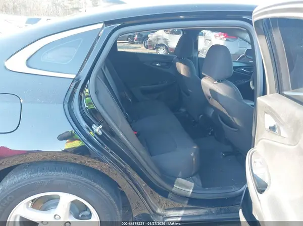 1G1ZC5ST2JF209699 2018 CHEVROLET MALIBU - Image 8