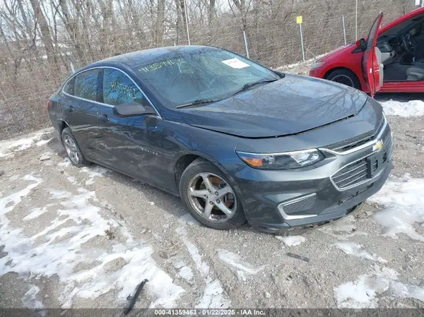 1G1ZC5ST2JF210447 2018 CHEVROLET MALIBU - Image 1
