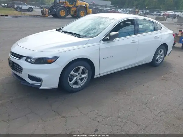 1G1ZC5ST2JF246574 2018 CHEVROLET MALIBU - Image 2