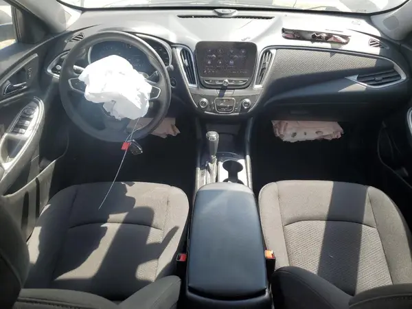 1G1ZC5ST2KF203743 2019 CHEVROLET MALIBU - Image 8